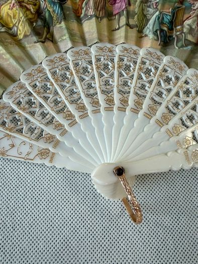 hand fan