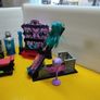 Monster High Doll design chamber colour me Image 4