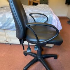 New like Office Chair