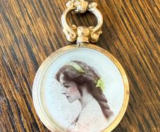 Gold Edwardian portrait fob and chain 9k