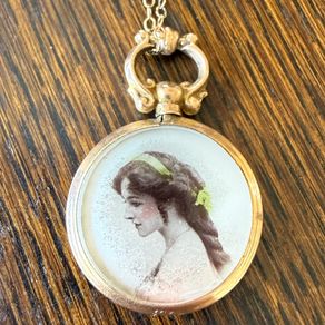 Gold Edwardian portrait fob and chain 9k