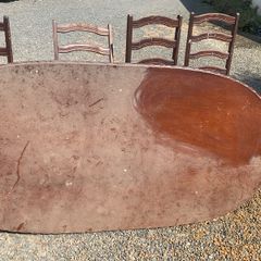 Table & Chairs