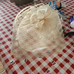 fascinator nude/cream