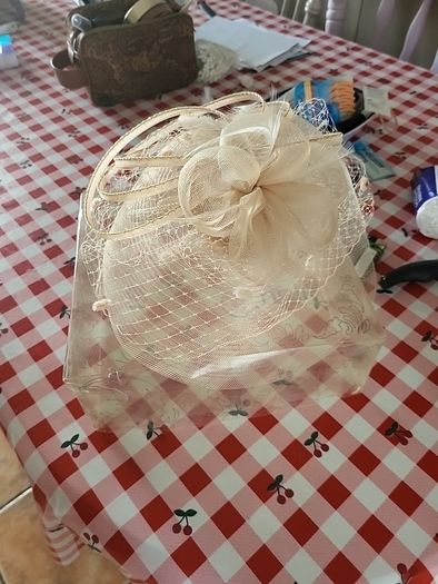 fascinator nude/cream