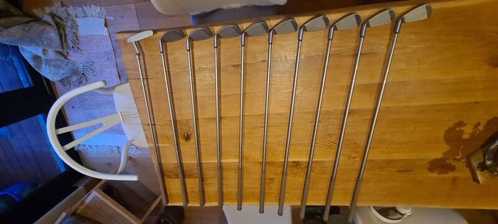 golf set (vantage clubs)