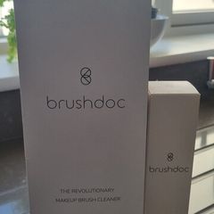 Brushdoc Makeup Brush Cleaner and Brushdoc Cleansing Oil