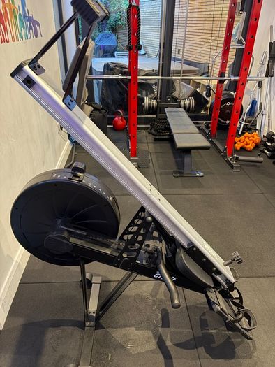 Crivit Rowing machine