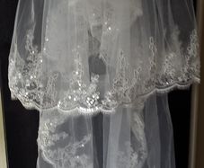 2 Tier Finger Length Bridal Veil