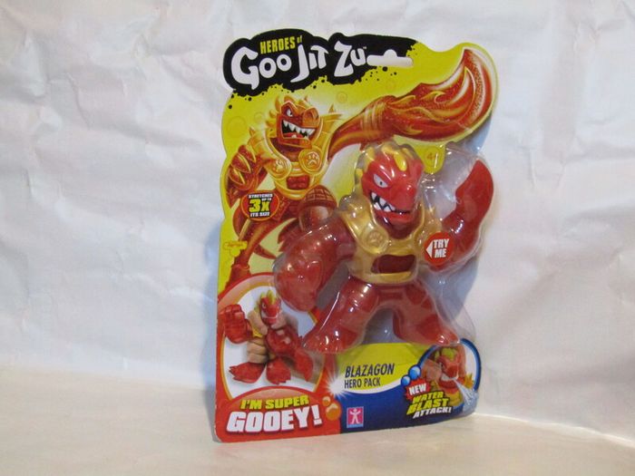 Heroes of Goo Jit Zu Blast Attack Blazagon Dragon Super Gooey Figure Brand New Sealed Rare Hard To Find