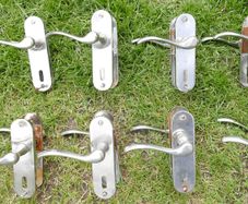Door Handles (10 each)