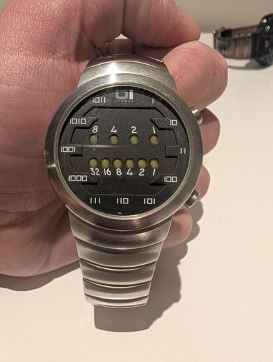 01 "The One" Samui Moon Binary Watch