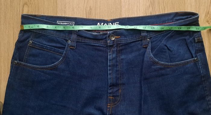 Maine Debenhams denim jeans 40 waist and 30 leg in very good condition with no issues see last two photos for exact measurements FREE STANDARD POSTAGE INCLUDED