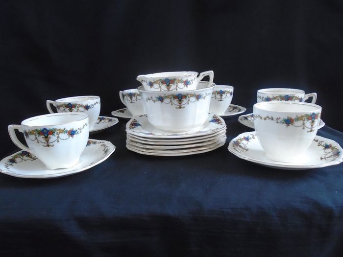 Alfred Meakin 1930's 20 piece Tea set