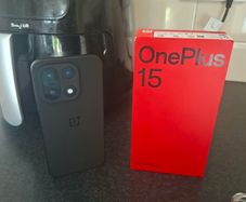 Mobile OnePlus 15