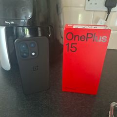 Mobile OnePlus 15