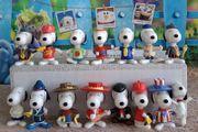 Bundle of Snoopy Dog mini toys M103