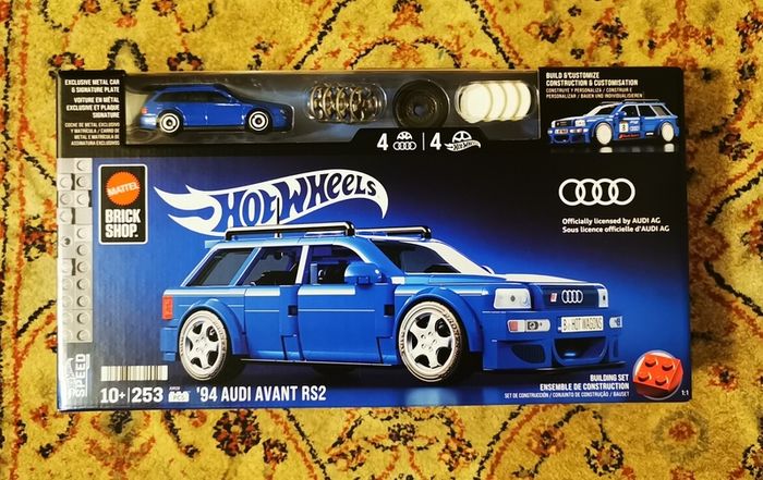Mattel Brick Shop Hot Wheels Audi Avant RS2 Building Toy Kit