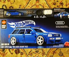 Mattel Brick Shop Hot Wheels Audi Avant RS2 Building Toy Kit