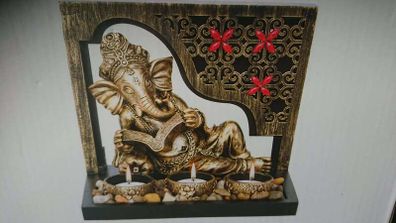 Ganesha figurine