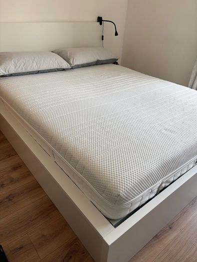 Standard King size bed