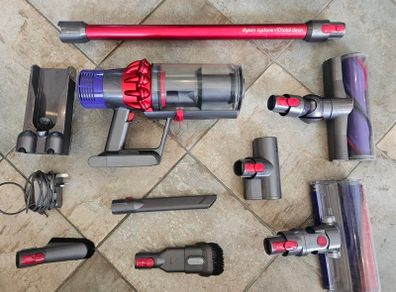Dyson V10 total clean