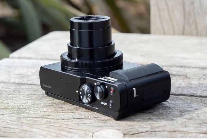 Panasonic Lumix TZ99