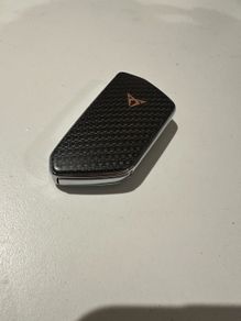 Cupra Key + Carbon Cover - never used brand new