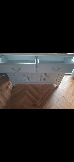sideboard
