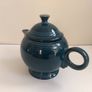 Iconic Deco-Inspired Fiesta Ware Teapot in the "Evergreen" Colourway in Excellent Condition Image 2