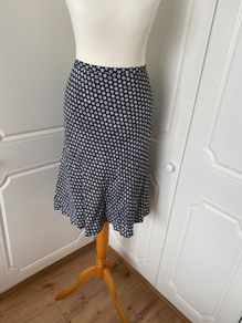 BNWT, bias cut, lined skirt. Size 16