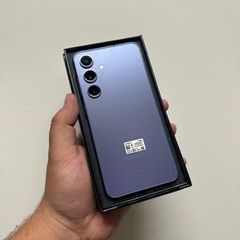 Samsung S24