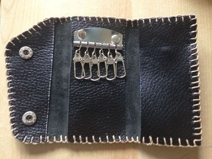 Genuine Leather Key & Card Wallets Protect Your Pockets