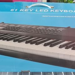 Piano Keyboard, stand and bench