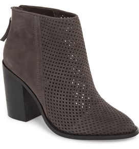 Rumble Perforated Bootie STEVE MADDEN 7 40 NEW