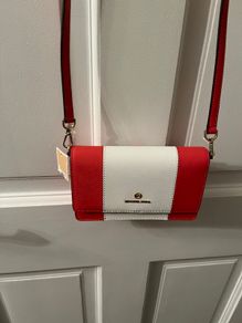 Micheal kors  Michael Kors Jet Set Charm Small Phone Crossbody-Brand new