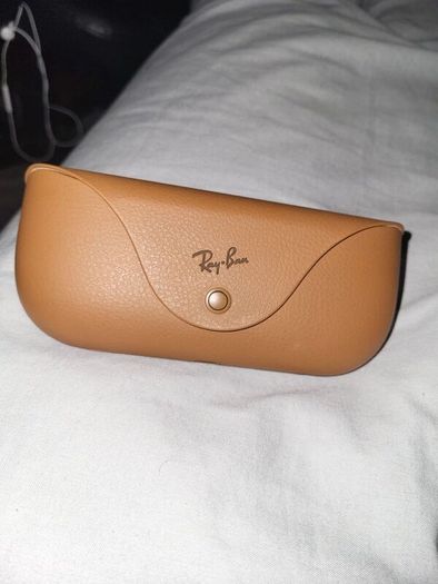 Meta Raybans (Wayfarer model)