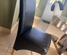 Dining chair