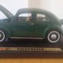 Maisto Volkswagen 1951 1:18 Green Diecast Model Image 5