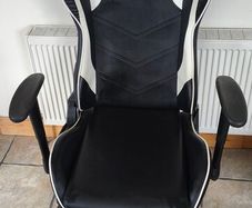 Gaming chair