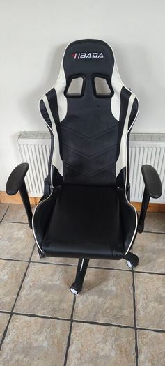 Gaming chair