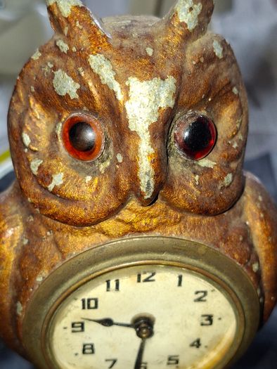 Rare Antique Cold Painted Bronze Clock in form of an Owl. The decorative dial sits in the owls belly and has wind up movement,