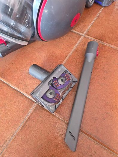 Dyson Cinetic Big Ball Animal 2 vacuum cleaner