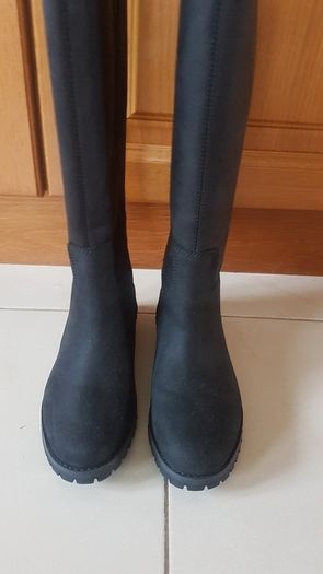 Timberland women's boots brand new