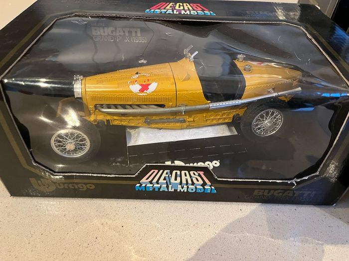 Models Cars Lot 4 1/18 Burago all with Defects