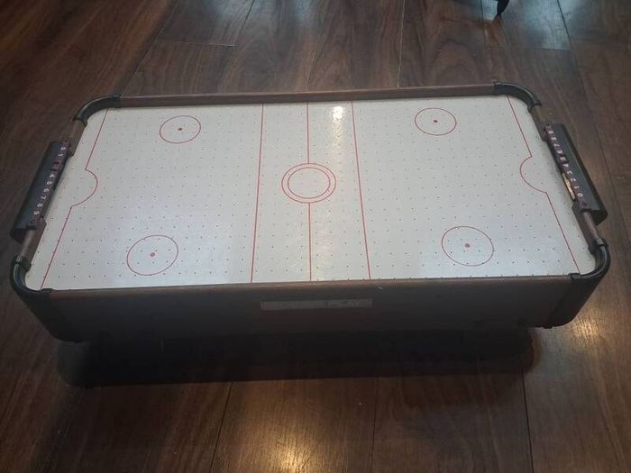 Kids power play air hockey table