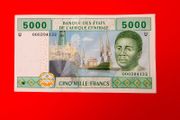 Central African States  5000   Francs  2002   Pick 109   ( Uncirculated )109