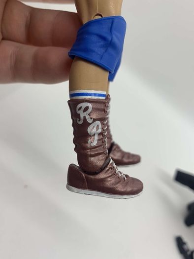 wwe elite legends series 1 Rowdy Rody Piper action figure