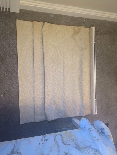 Roman blind