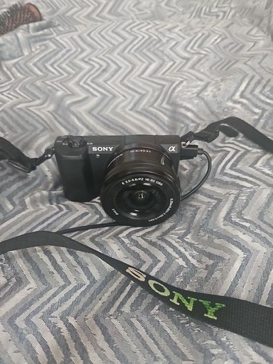 sony a5100 digital camera