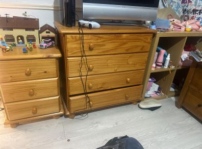 pine drawers and locker